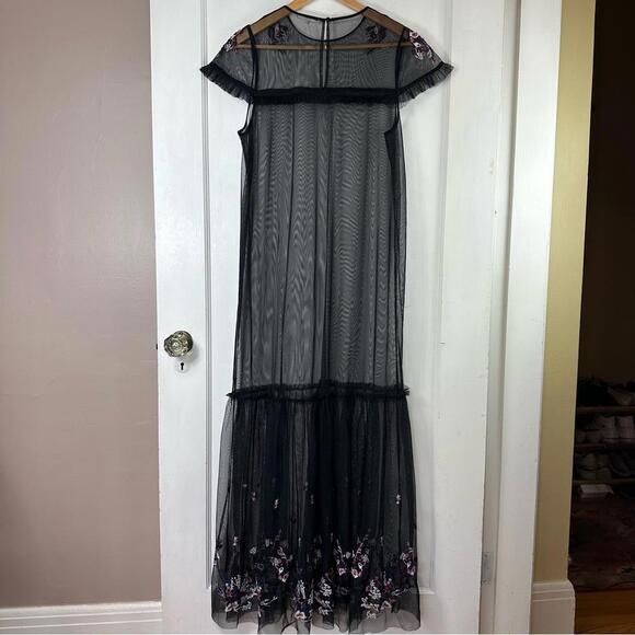 Willow & Clay Sheer Floral Embroidered  Maxi Dress - Picture 7 of 8